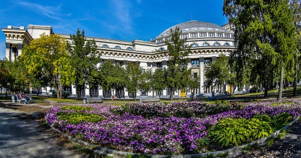 Набережная Новосибирск весной