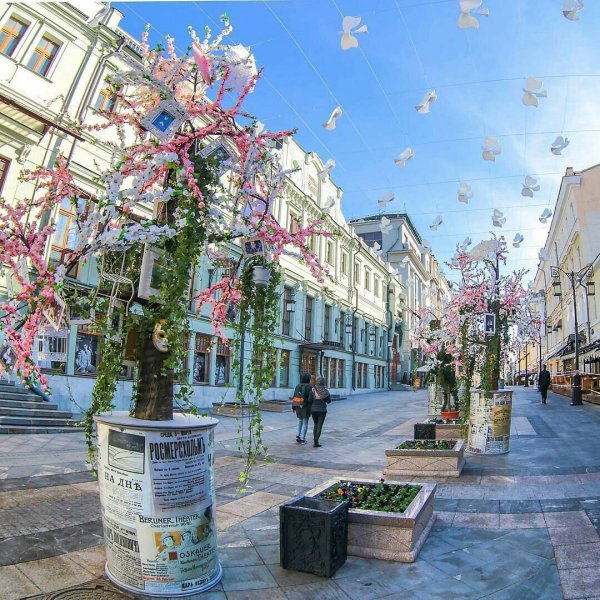Весенние улицы города