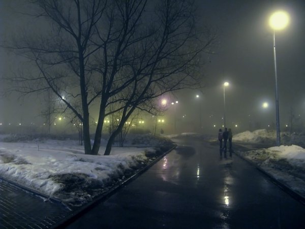 Весна вечер город