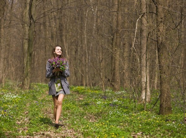 Фотосет в лесу весной