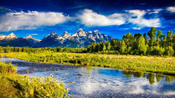 Альпийские Луга Швейцария