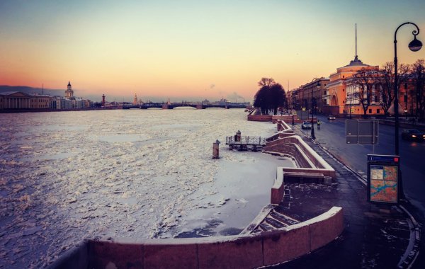 Нева зимой Санкт Петербург 2019