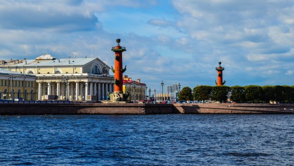 Стрелка Васильевского острова, Адмиралтейство а.д. Захарова.
