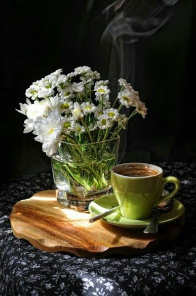 Весенний натюрморт с кофе