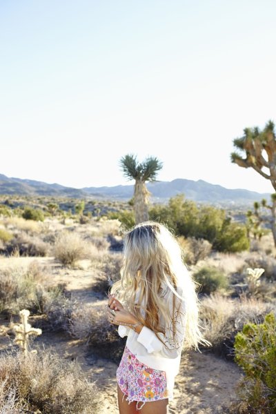 Блондинка со спины