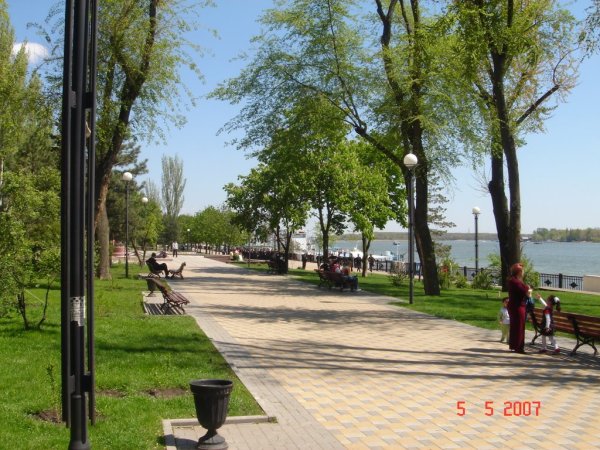 Парк революции Ростов на Дону 2021