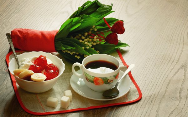 Чашка кофе и Ландыши