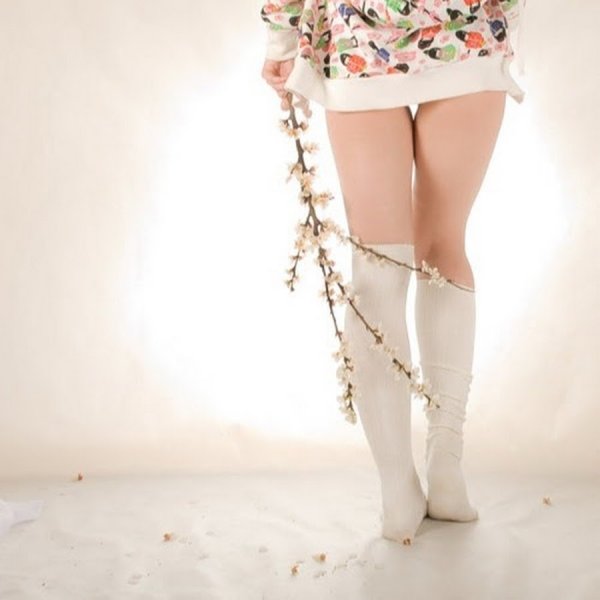 Весенние ножки девушек