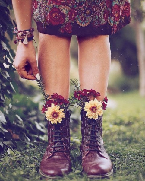 Цветы в ботинках