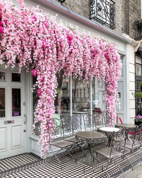 Весна и кафе Эстетика