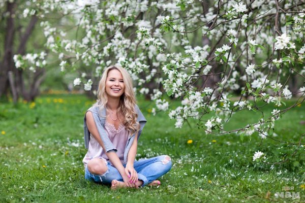 Фотосет в парке весной