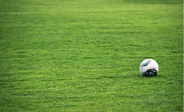 Весенний футбол
