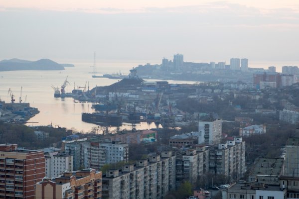 Сквер Сакура во Владивостоке