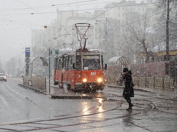 Трамвай Весна фото