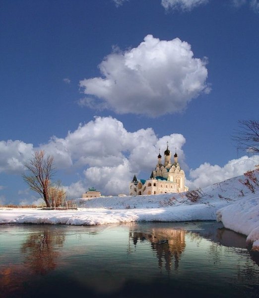 Церковь цветы