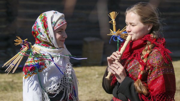 Закликание весны