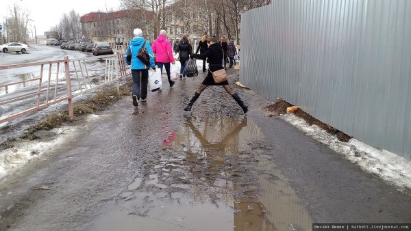 Весна грязь слякоть