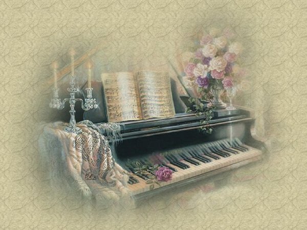 Белый рояль с цветами