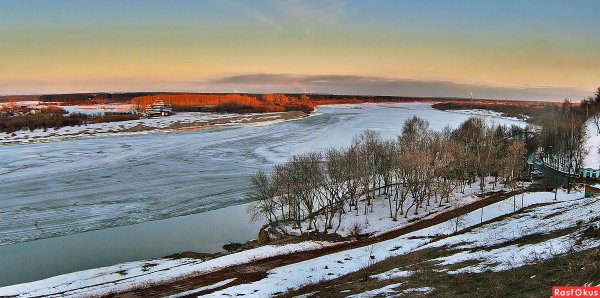 Зимняя река Вятка Кировская область