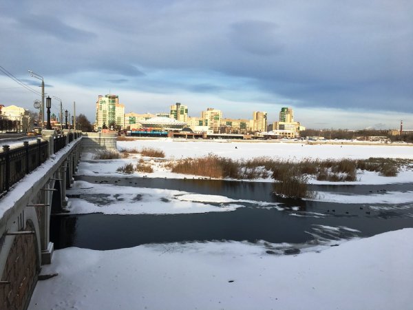 Набережная реки Миасс Челябинск