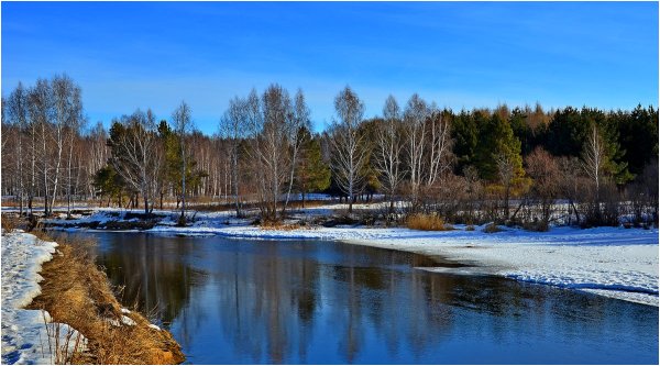 Река Миасс в Челябинске зимой