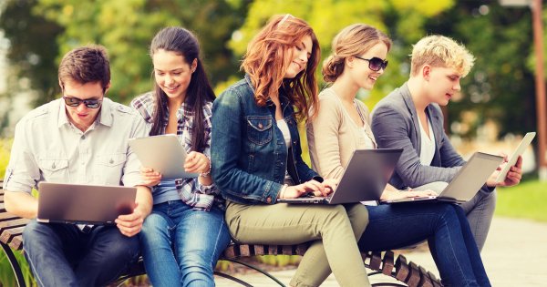 Выпускник вуза