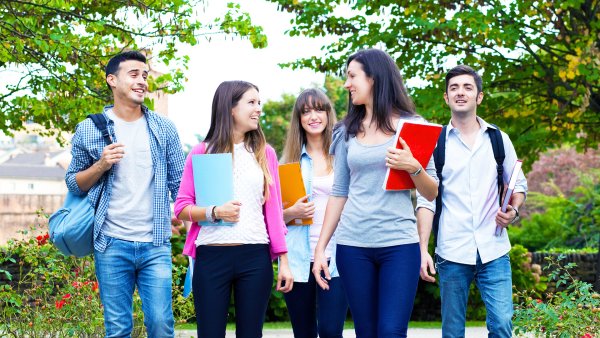 Молодежь и книга