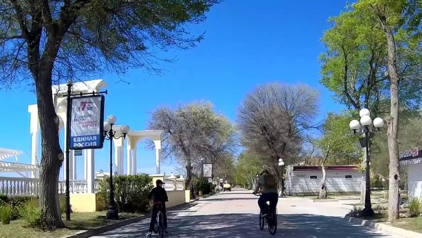 Весна в Евпатории