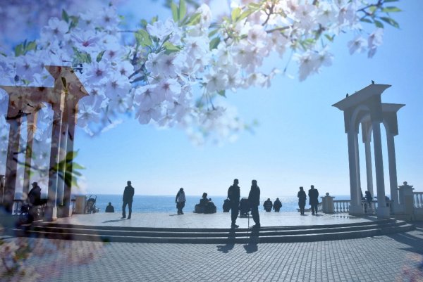 Евпатория в апреле