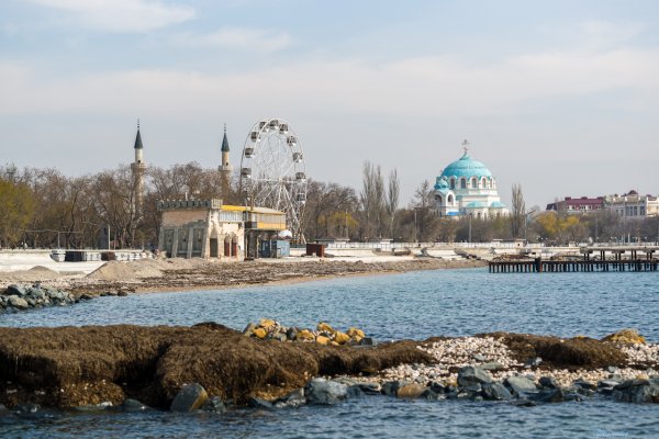 Театральная площадь Евпатория вечный огонь