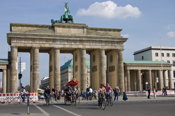 Гамбург Германия Сакура