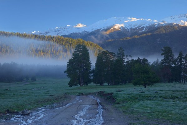 Рассвет в горах Архыз