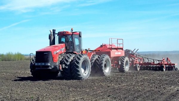 Весенние полевые работы