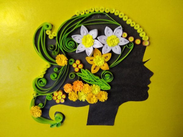 Панно девушка Весна