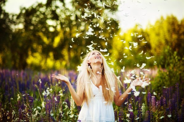 Радостная Весна