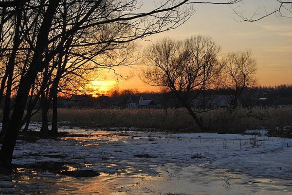 Ранняя Весна вечер