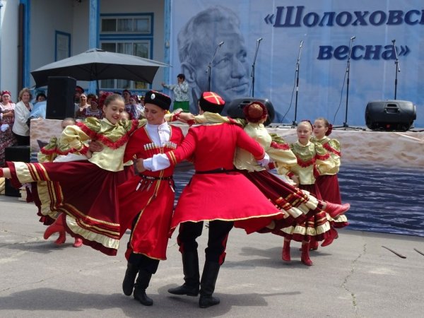 Шолоховская Весна в Вешенской