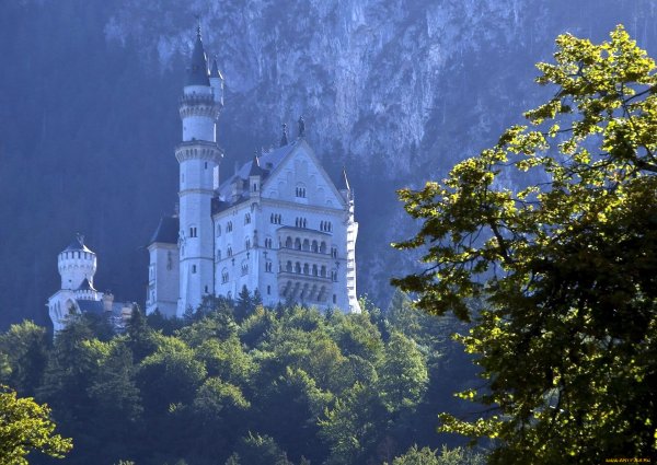 Замок Нойшванштайн (Neuschwanstein Castle)