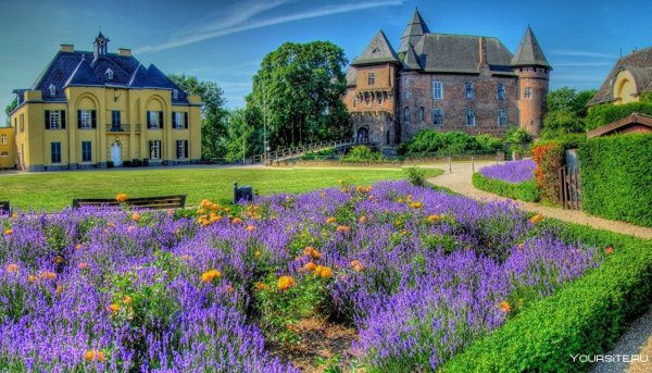 Замок Весна