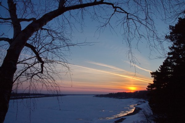 Заря весной