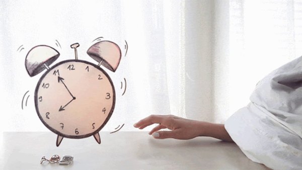 Проснулся раньше будильника