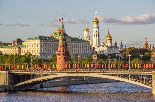 Москва красная площадь Александровский сад