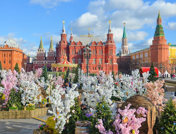 Москва весной