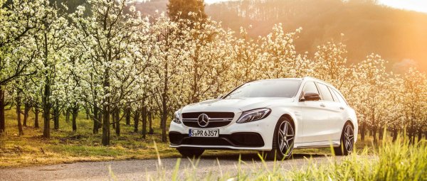 Машина под солнцем