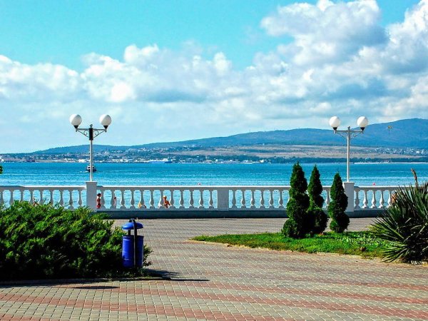 Весенний Геленджик
