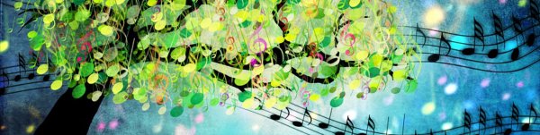 Девушка кружится в платье