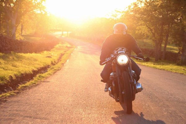 Мотоцикл одиночество