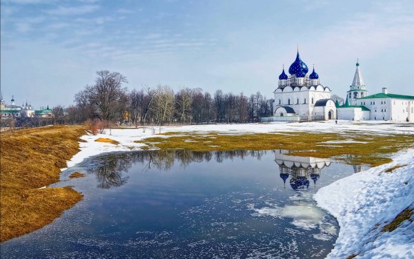 Церкви России весной