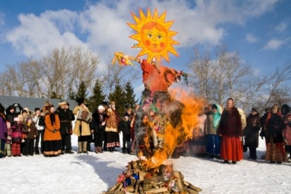 Прощание с Масленицей чучело