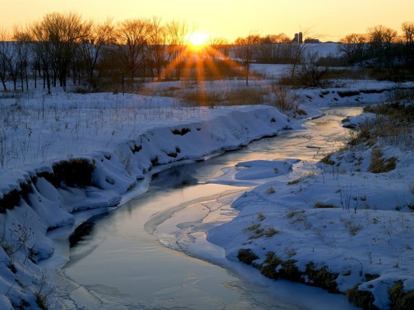 Природа , снег растаял